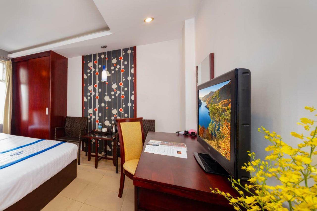 Sunshine Hotel & Spa Нячанг Экстерьер фото